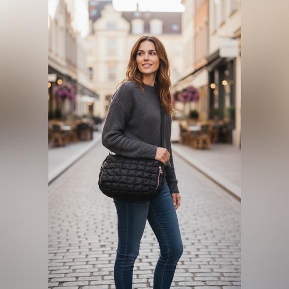 NWT Valentino Orlandi Puffy Crossbody Bag - Picture 6 of 10